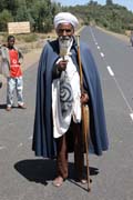 Priest, south of Addis Abbeba. South, Ethiopia.