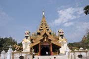 Shwedagon Paya, Yangon. Myanmar (Burma).