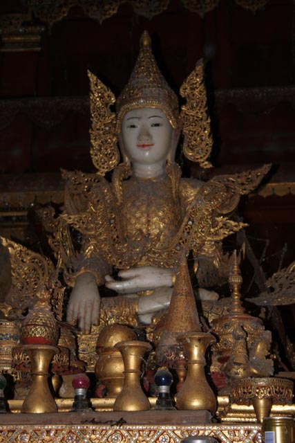Nga Hpe Chaung (jumping cat) monastery, Inle Lake. Myanmar (Burma).